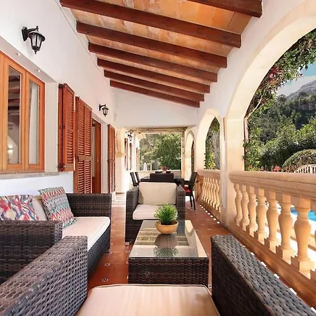 House In Cala Sant Vicenc Close To The By Renthousing * Cala San Vicente (Mallorca)